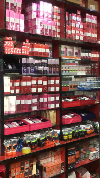 石嘴山雅诗兰黛化妆品 品质之选，信誉保障之典范